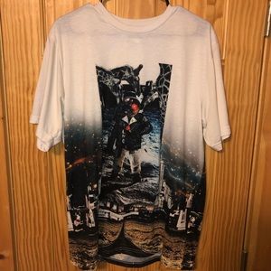 (Limited Edition) astronaut and city skyline shirt